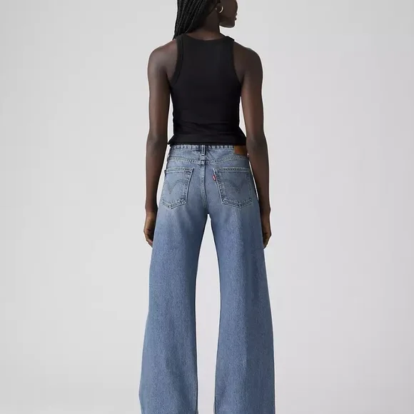 Low Loose Women's Jeans - Picture 3 of 15